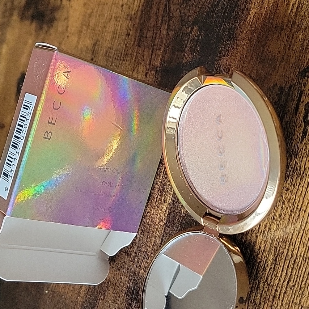 BECCA Highlighter